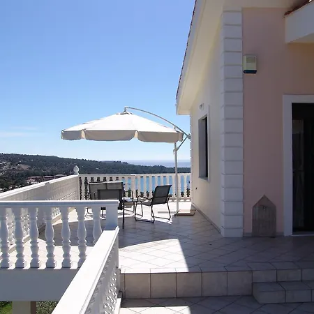 Villa Ieria *